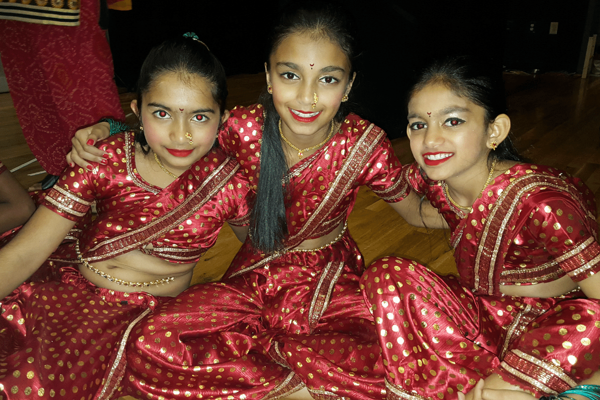 marathi dance1